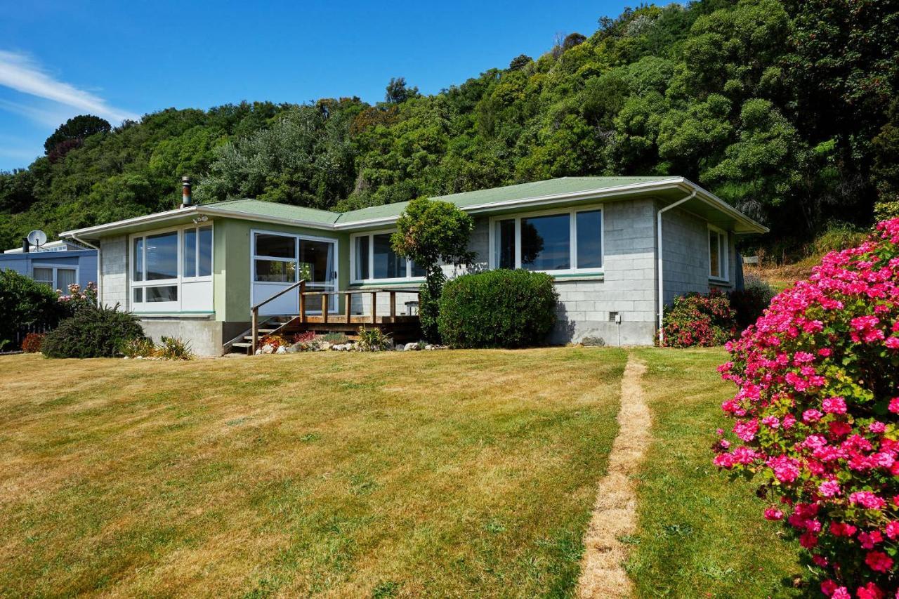 Koa Retreat Villa Кайкура Екстериор снимка
